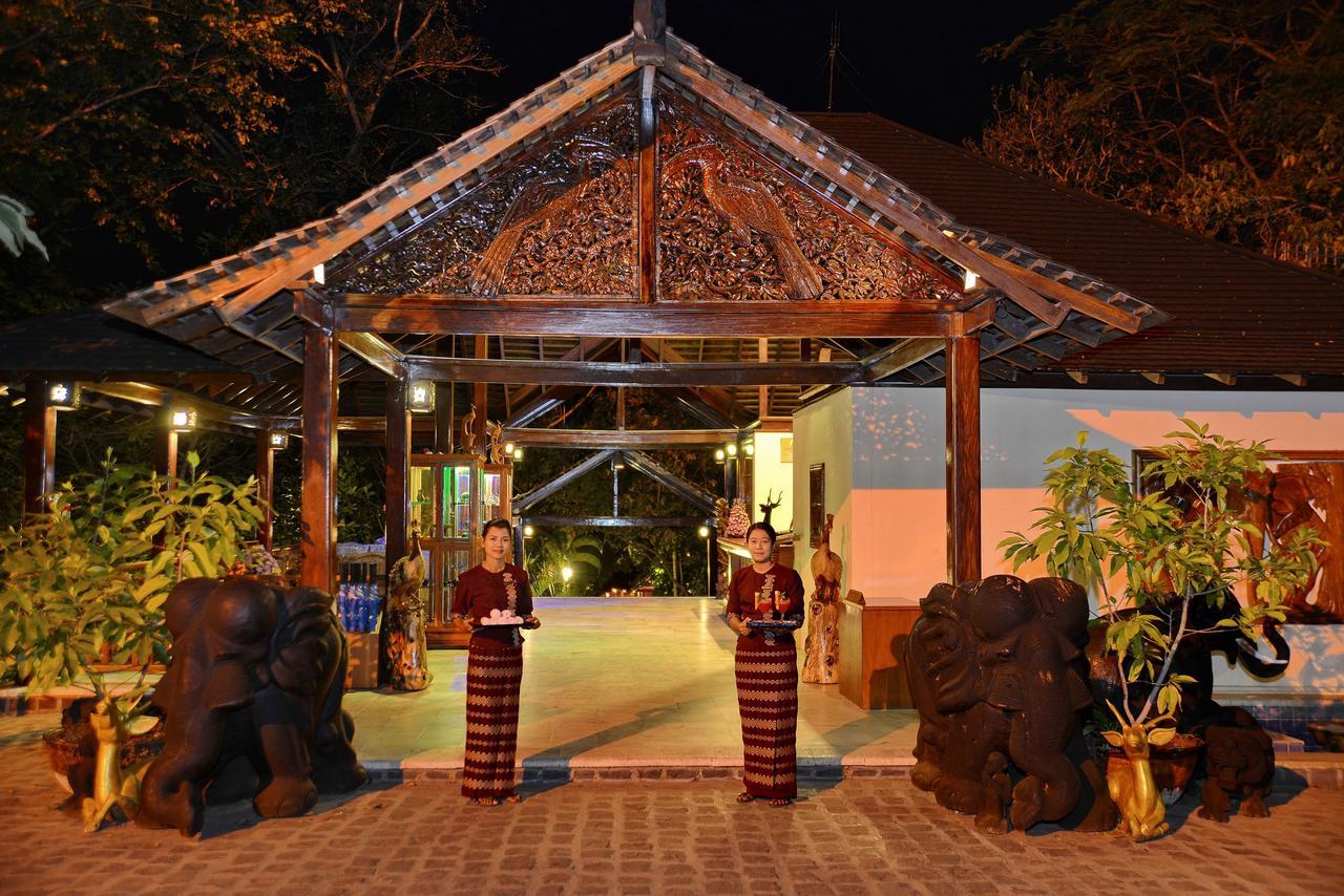 Popa Mountain Resort Mount Popa Kültér fotó